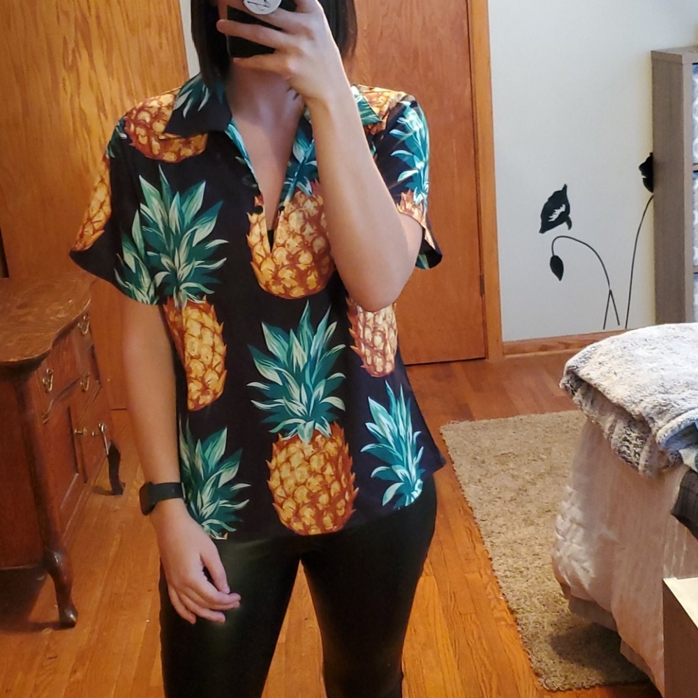 Pineapple shirt